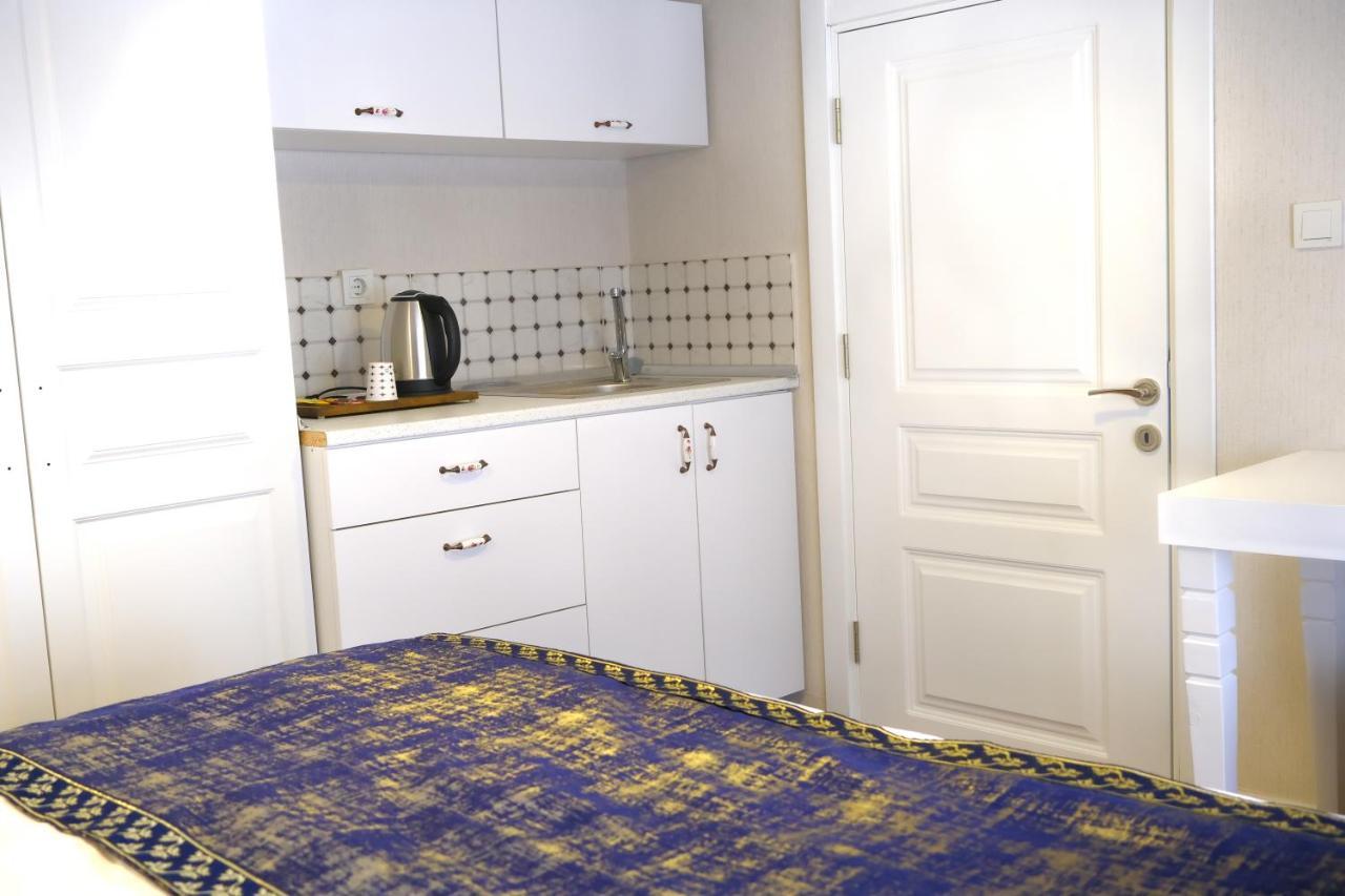 Olympos Garden Hotel Istanbul Bagian luar foto