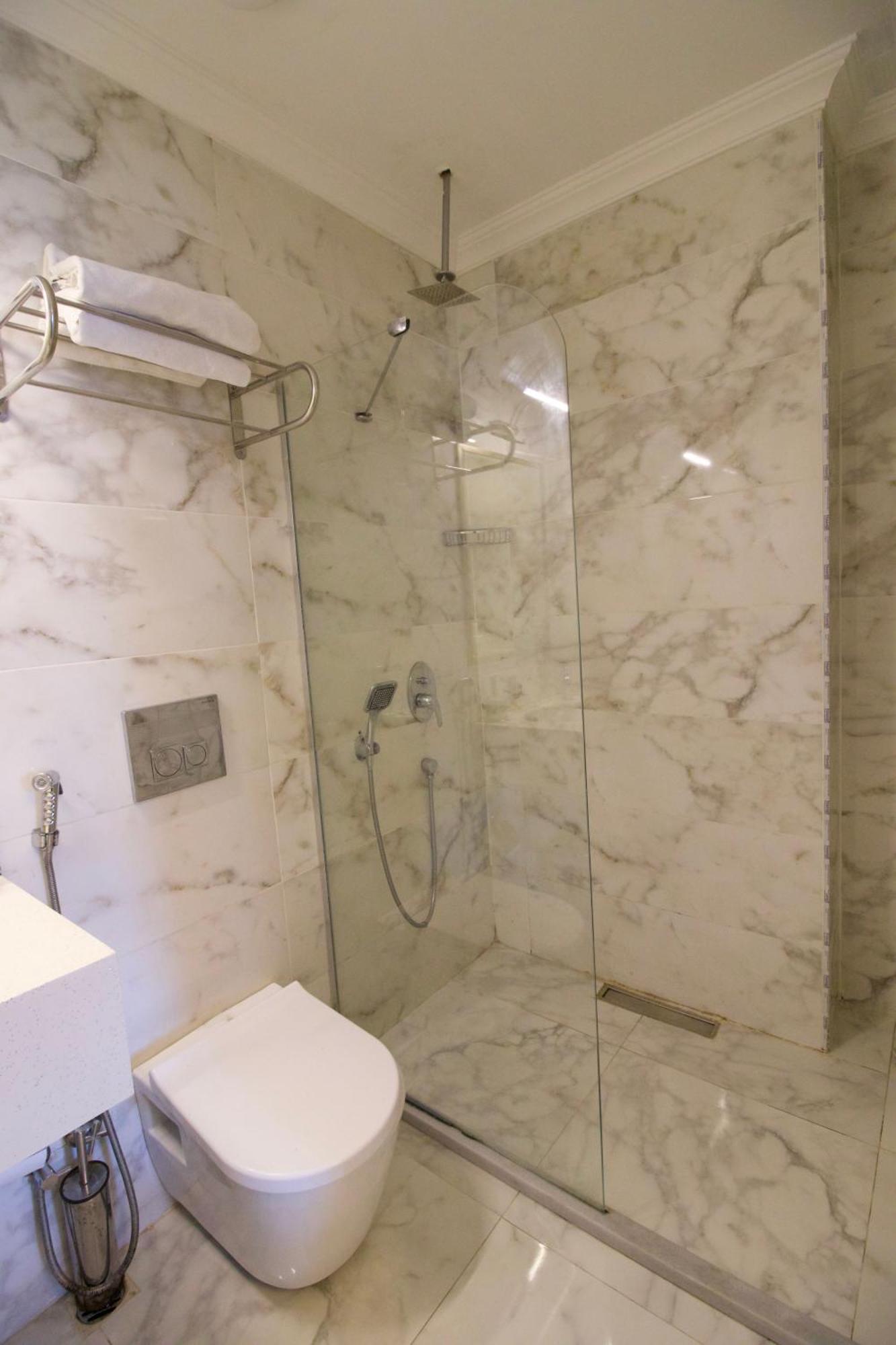 Olympos Garden Hotel Istanbul Bagian luar foto