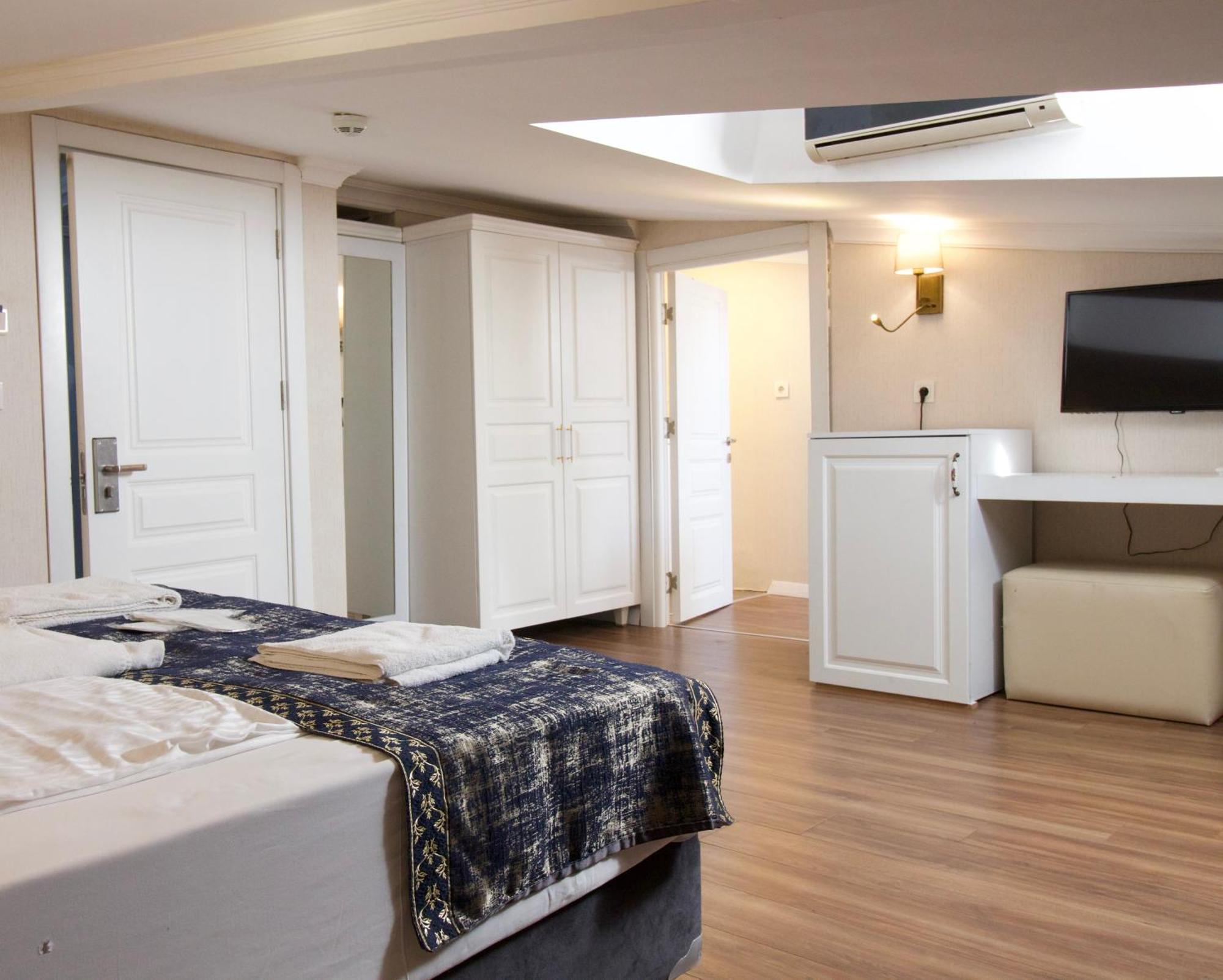 Olympos Garden Hotel Istanbul Bagian luar foto